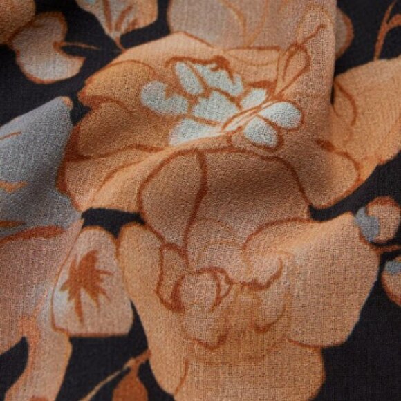 Aritzia Wilfred Floral Twirl Skirt In Size Small NWOT - Picture 8 of 12